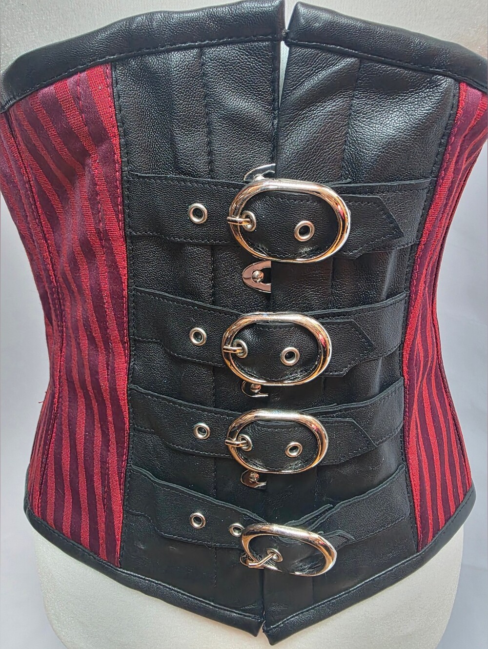 Steel Boned Underbust Corset Red Black Striped Gothic Victorian Size 28 - Picture 2 of 8